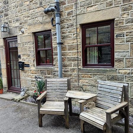 Cosy Cottage In The Heart Of Pateley Bridge. Exterior photo